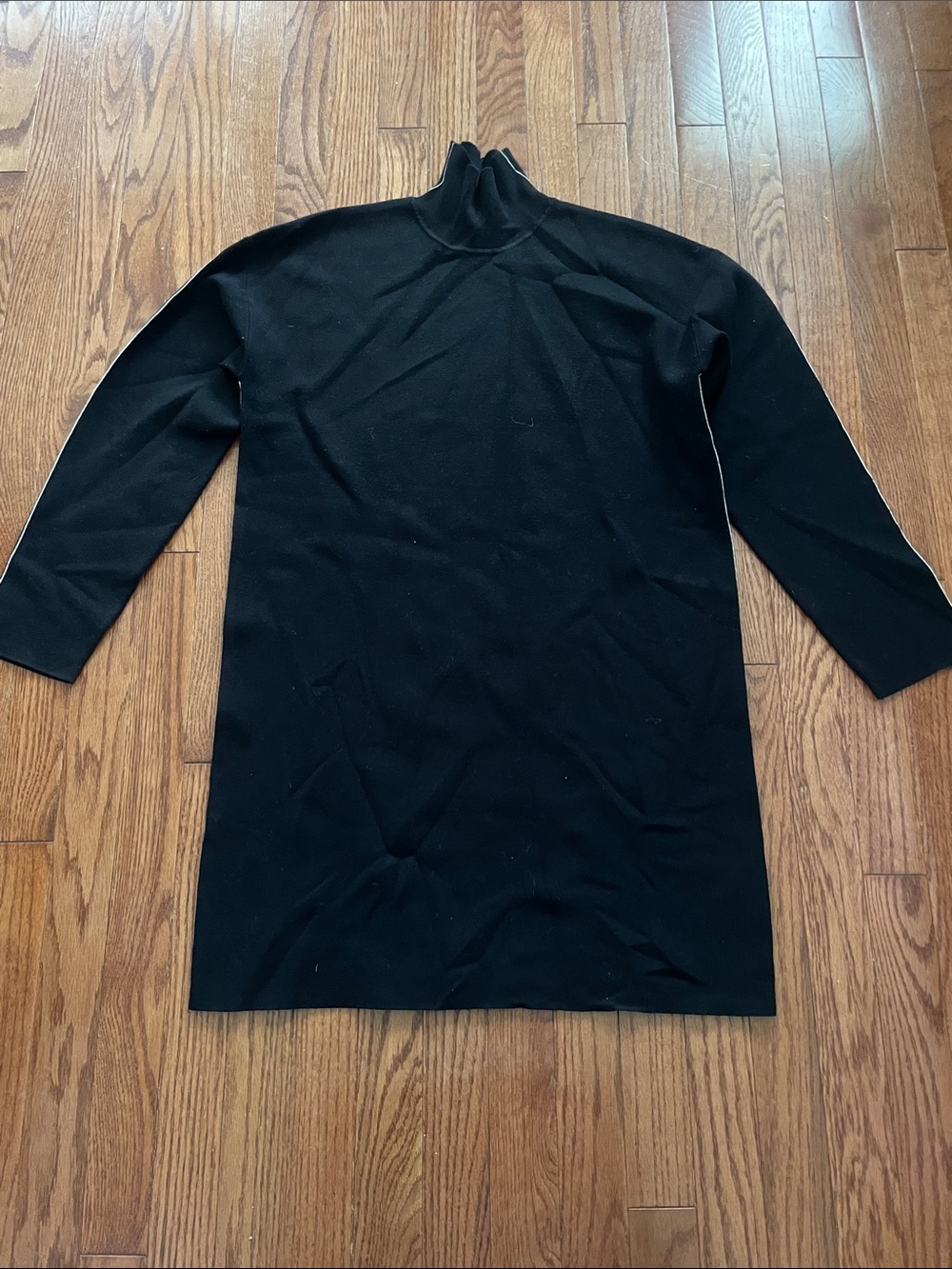 Theory Black Turtleneck Sweater Dress Sz Large